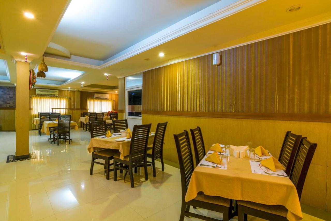 Thrissur Sree Gokulam Residency酒店 外观 照片