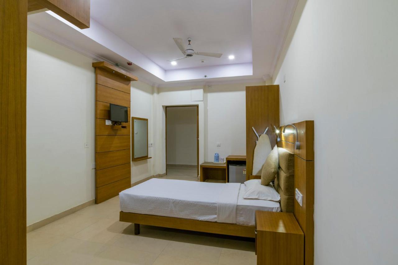 Thrissur Sree Gokulam Residency酒店 外观 照片