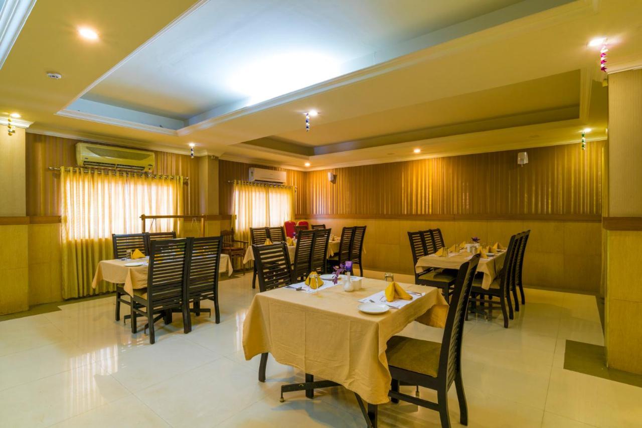 Thrissur Sree Gokulam Residency酒店 外观 照片
